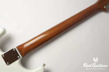 2021 Collection Made in Japan Traditional 60s Stratocaster Roasted Neck - Olympic White